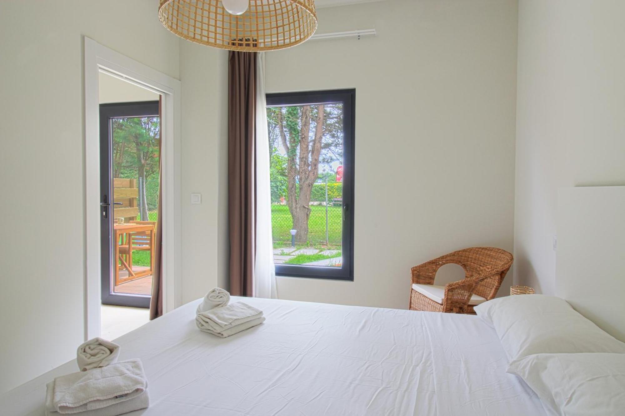 Apartamentos Costa Meron Сан-Вісенте-де-ла-Баркера Екстер'єр фото