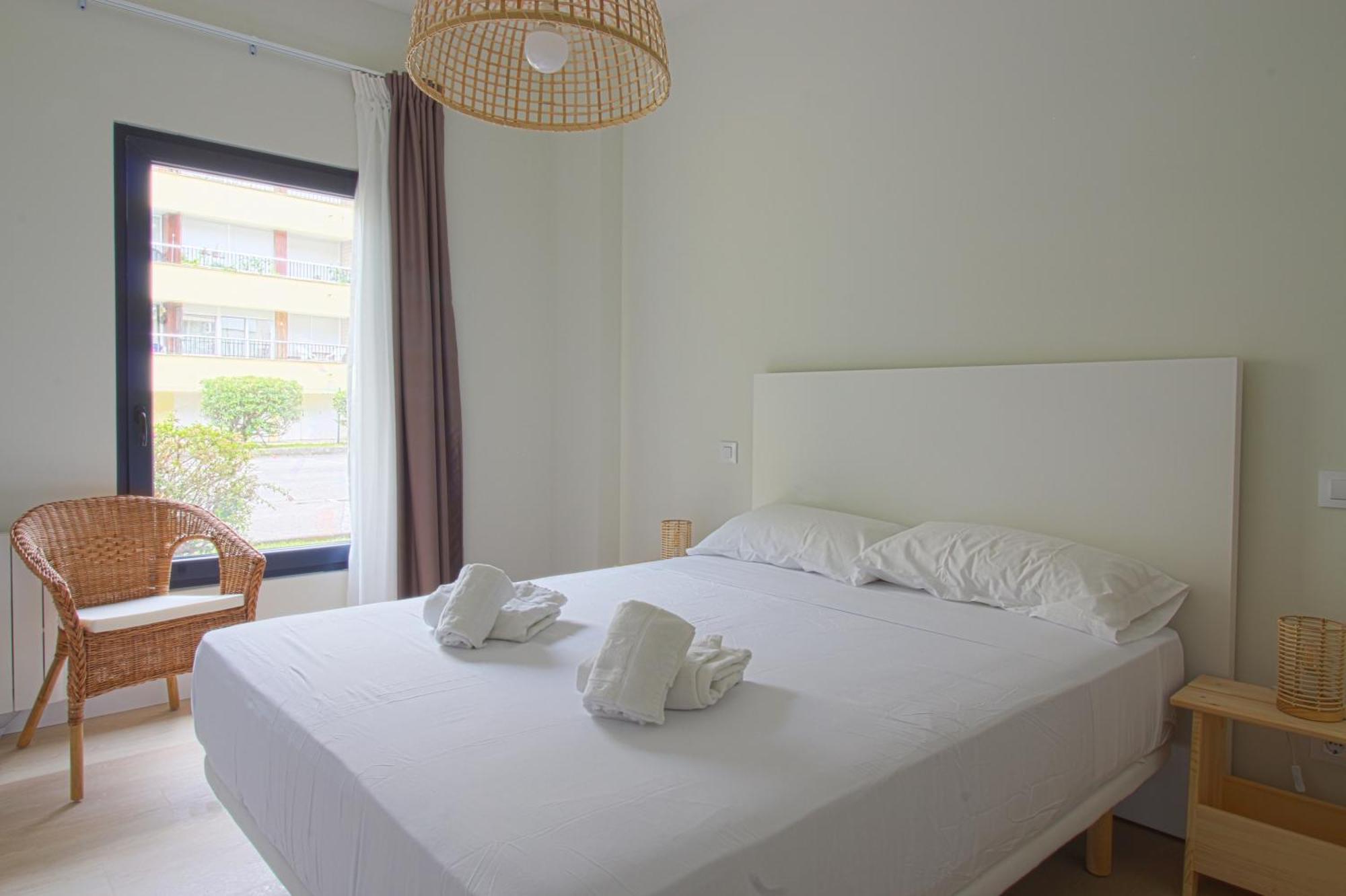 Apartamentos Costa Meron Сан-Вісенте-де-ла-Баркера Екстер'єр фото