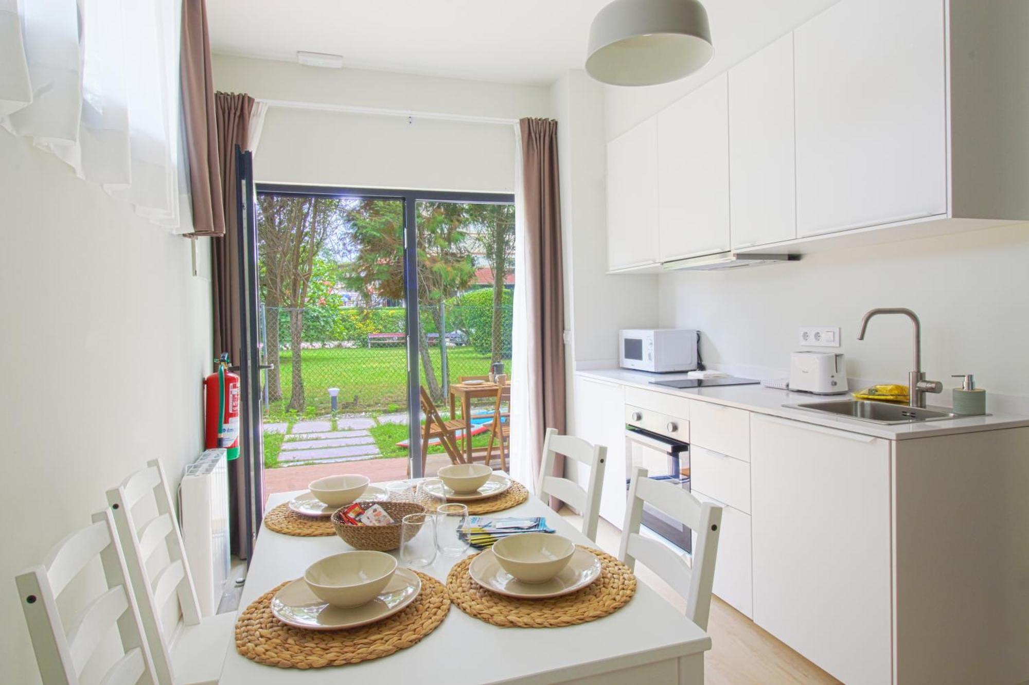 Apartamentos Costa Meron Сан-Вісенте-де-ла-Баркера Екстер'єр фото